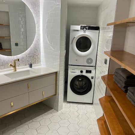 Suite Deluxe Au Carre Cathedrale En Hypercentre Saint Denis Екстериор снимка